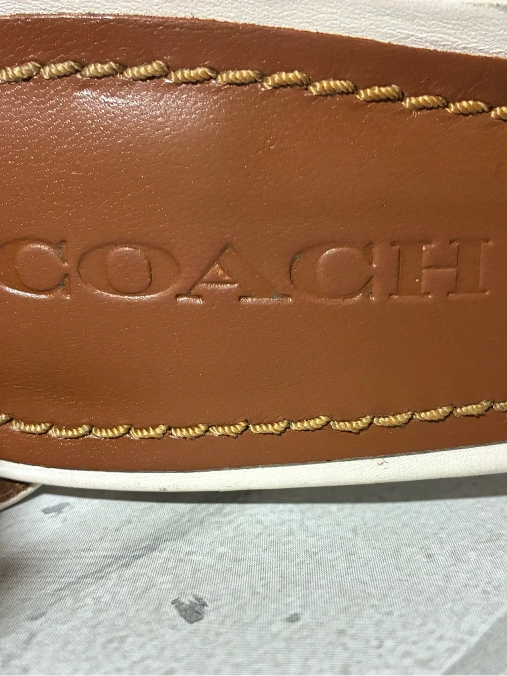 Coach Maya Leather Block Heel Sandal -
Champagne Beige Brass Gold Buckle Size 10 - Picture 8 of 13
